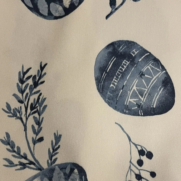 Table Runner Easter Spring Eggs Farmhouse 🐰Country Blue Cream 🐰 13"x72" - Picture 4 of 5